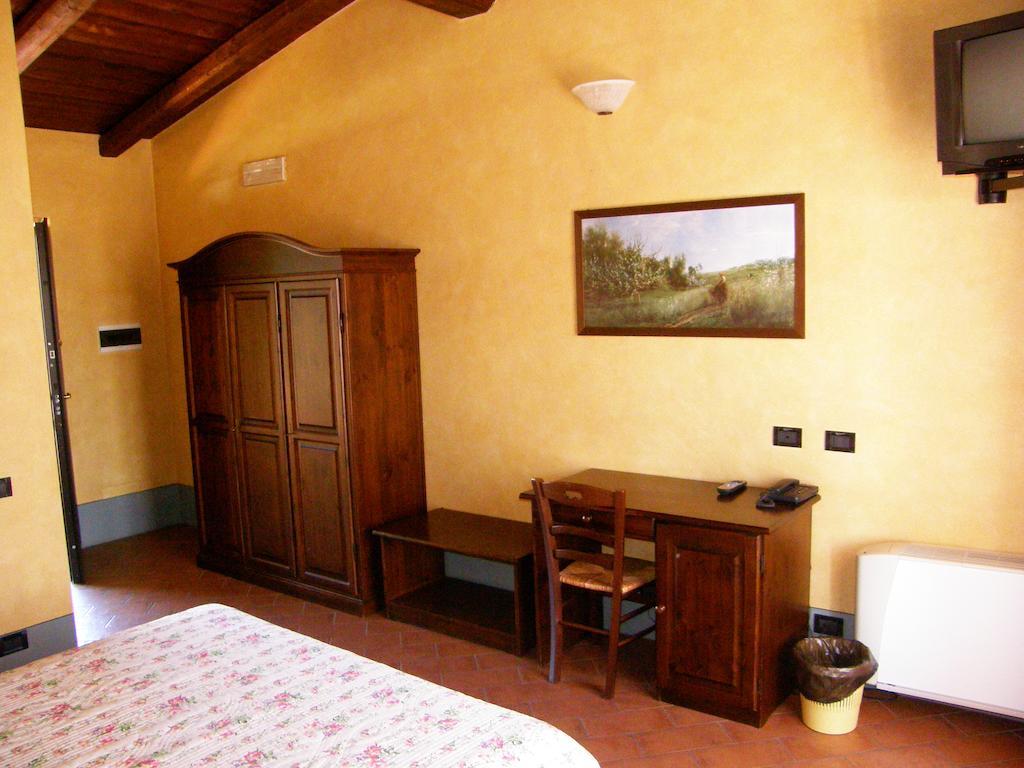 Agriturismo Greppi Crescentino Habitación foto