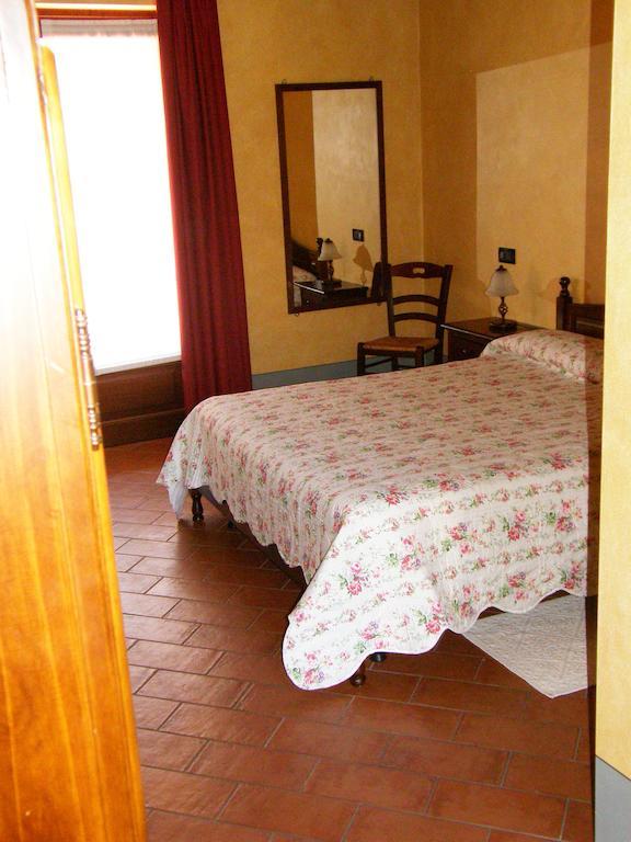 Agriturismo Greppi Crescentino Habitación foto